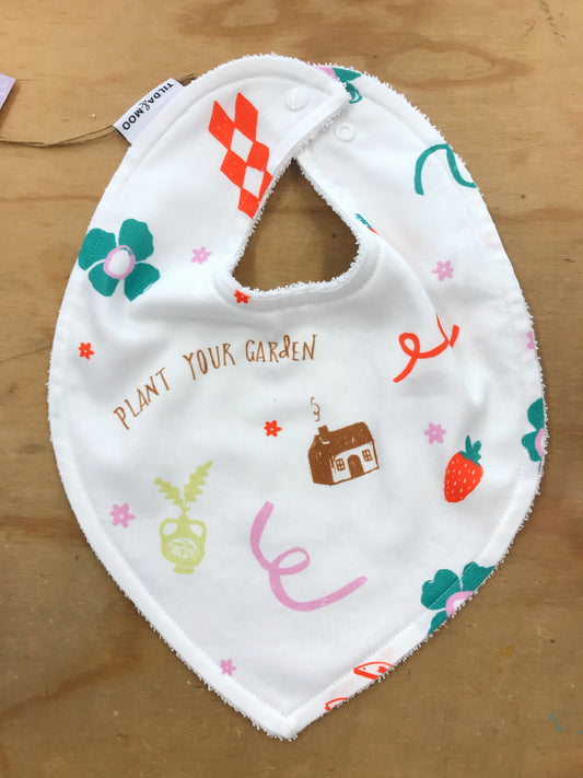 Tilda & Moo X Butter Dream - 'Plant Your Garden' Bib